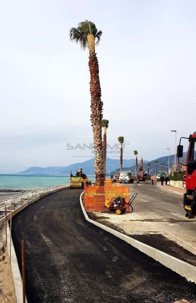 I lavori per la pista ciclabile e la passeggiata sul lungomare di Ventimiglia