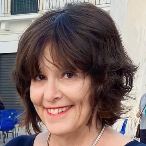 La scrittrice Laura Guglielmi ospite della rassegna 'Tea con l'Autore' di San Bartolomeo al mare