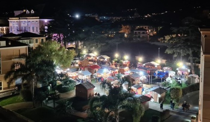 Scatta &quot;Loano Christmas&quot;: il 30 novembre apre il “Villaggio Magie di Natale”, il più bello della Liguria