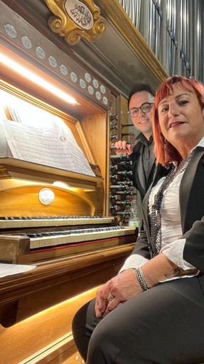 Concerto di Natale a Ventimiglia: organo e soprano per celebrare la Luce della Pace da Betlemme