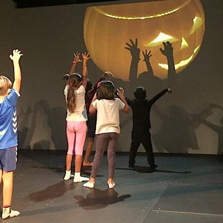 Inizio corso di teatro per bambini al teatro Don Rocco di Vallecrosia (foto d'archivio)