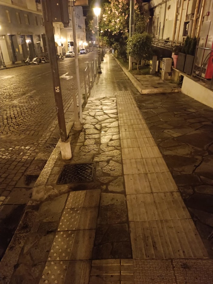 Sanremo, da Poggio a piazza Colombo pulizia e lavaggi strade (foto)