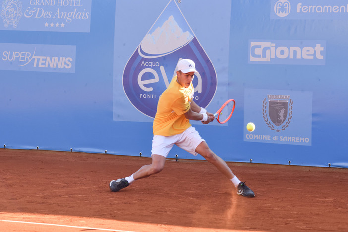 Tennis: grande impresa del sanremese Matteo Arnaldi, batte il n° 4 al mondo all'Atp Masters di Madrid