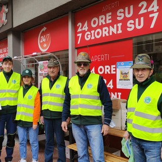Bordighera: Al Carrefour la raccolta alimentare in favore dei rifugiati ucraini presenti nel Comune