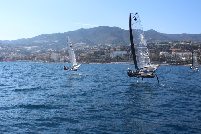 Sanremo: nel prossimo weekend si svolgerà la Moth Italia Cup, organizzata dallo Yacht Club Sanremo