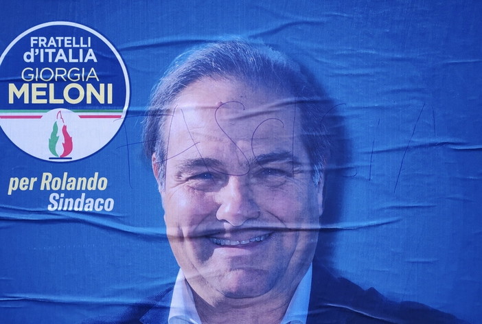 Sanremo, elezioni amministrative: vandalizzato manifesto elettorale del candidato di Fratelli d'Italia Luca Lombardi