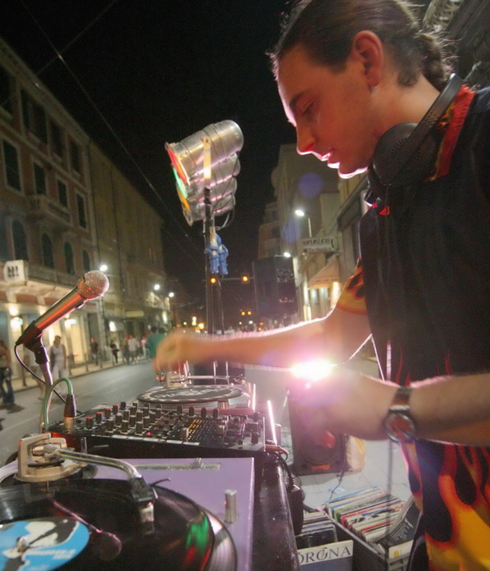 Sanremo: da lunedì prossimo a Portosole il 'Media Music Village', in programma anche la maratona di 'Mixaggio'