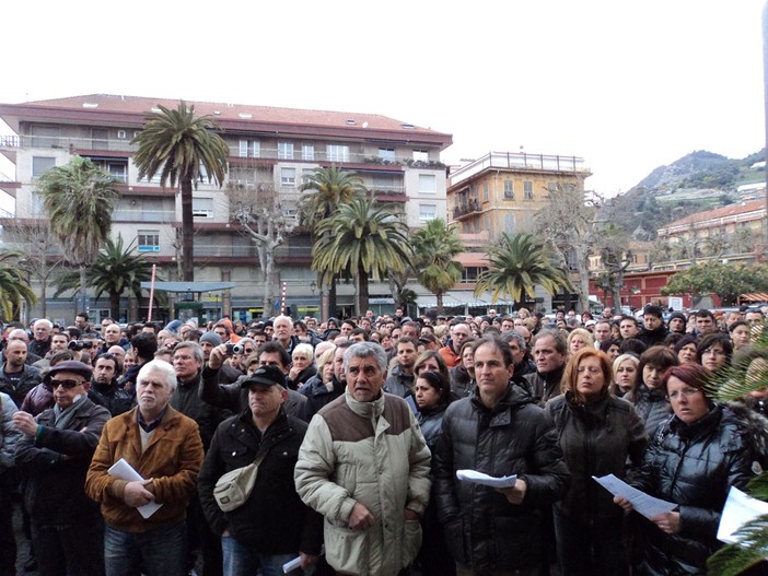 Rischio licenziamento lavoratori frontalieri alla Mecaplast di Monaco: ecco le richieste dei dipendenti al Governo