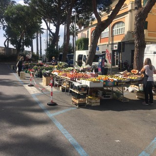 Diano Marina: dal 26 dicembre il mercato del martedì torna alla consueta disposizione