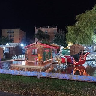 Capodanno al mercatino &quot;Villaggio Magie di Natale&quot;: a Loano è iniziato il conto alla rovescia