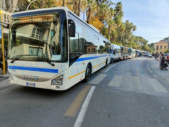 Riviera trasporti: le perplessità di un lettore dopo riunione dei sindaci &quot;Le promesse rimangono parole vuote&quot;