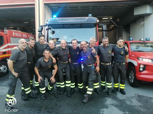 Sanremo: in pensione il capo reparto dei vigili del fuoco Marino Lanza, i ringraziamenti della sua squadra