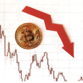 Continua il crollo di Bitcoin: oggi -6%. Cosa sta succedendo?