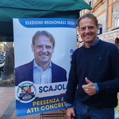 Verso le elezioni regionali, Marco Scajola incontra i cittadini di Ventimiglia al gazebo di Forza Italia (Foto e video)