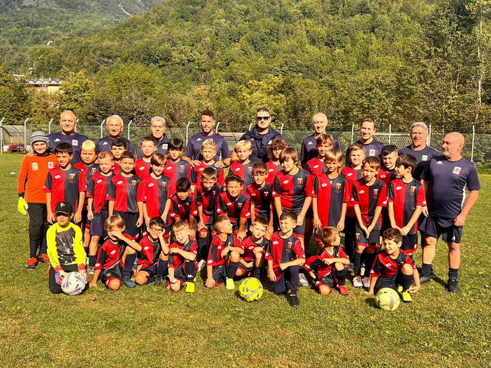 I bambini della Scuola Calcio dell'U.S.Dolceacqua all'8° Mini Camp al Centro Sportivo di Limone Piemonte