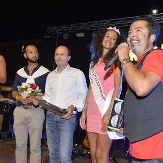 Imperia nelle foto di Tonino Bonomo, la prima uscita ufficiale di Miss Liguria Linda Bellissimo, accompagnata da Miss Italia Alice Sabatini