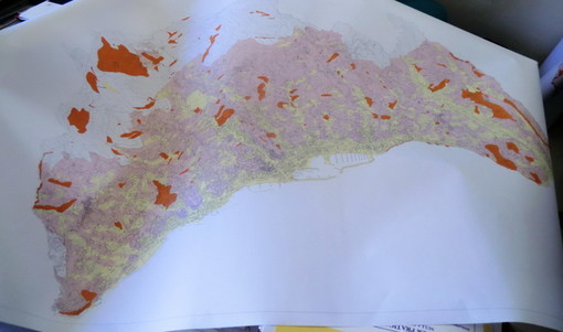 Vallecrosia inserita tra i territori prioritari per la microzonazione sismica i Liguria, un passaggio chiave per la città della famiglia