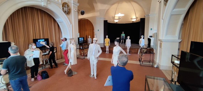 Bordighera e il suo legame con il tennis: presentata la mostra che celebra il Lawn Club e le racchette Sirt