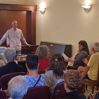 Sanremo: successo straripante per l’inaugurazione di 'Biodiversità in Erbario' di Marco Damele al Museo Villa Luca