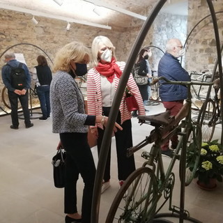 Sanremo: aperta al pubblico la mostra 'Dal velocipede alla bicicletta da corsa' al Forte di Santa Tecla (foto)