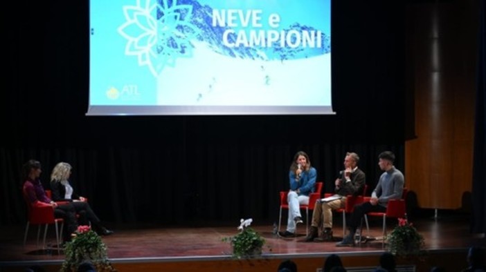 &quot;Neve e Campioni&quot;: parata di stelle all'evento di Borgo San Dalmazzo (Video)