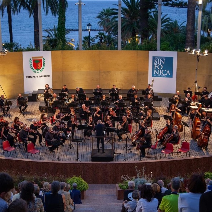 Sanremo: la Sinfonica in concerto per gli anziani ospiti di Residenza Julia