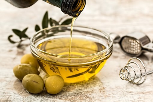 Olio extravergine di oliva, il decalogo di CNA per il Ministero
