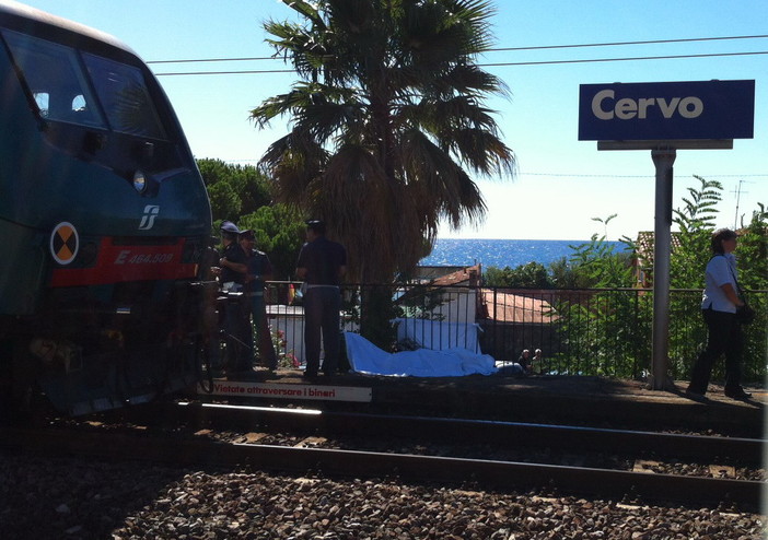 Cervo: tragico incidente alla stazione, anziano muore investito da un treno