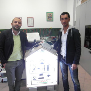 Arriva l’ottimizzatore elettrico, unico al mondo, a Ventimiglia: presentato l’acchiappa energia  “Salva e Risparmia”