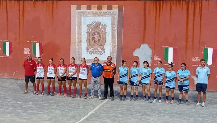 Pallapugno femminile, Amici del Castello si aggiudica il primo round: battuta la San Leonardo 9-3 (video)