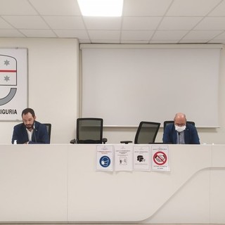 Il Pd presenta una legge sulla parità salariale tra uomo e donna: &quot;Legge necessaria, tutti i partiti, compreso il nostro facciano la loro parte&quot;