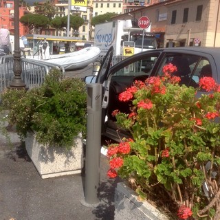 Sanremo: installati raccoglitori per mozziconi di sigaretta, il plauso del 'Consolato del Mare' all'Amministrazione Comunale