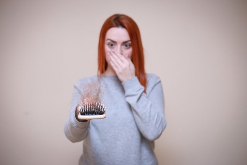 Il trapianto di capelli per le donne: un'opzione sempre più diffusa