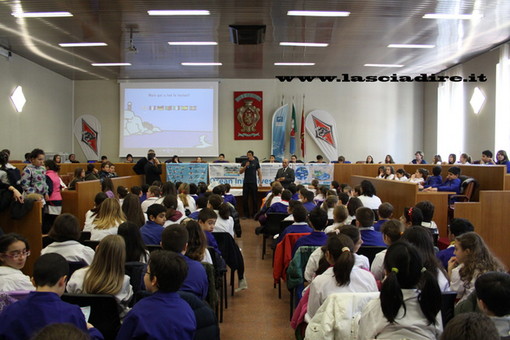 Nelle foto i momenti salienti dell'incontro di stamattina