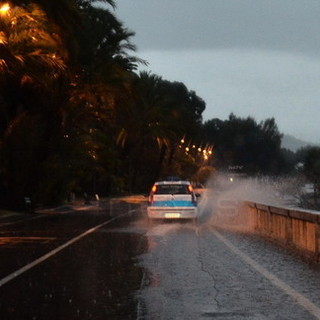 Maltempo: sotto controllo la situazione meteo nell'entroterra. Si riunisce il Centro di Coordinamento Soccorsi in Prefettura