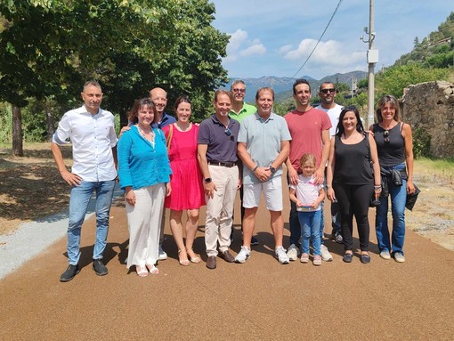 Pista ciclopedonale dalla costa all'entroterra, Dolceacqua inaugura nuovo tratto (Foto e video)