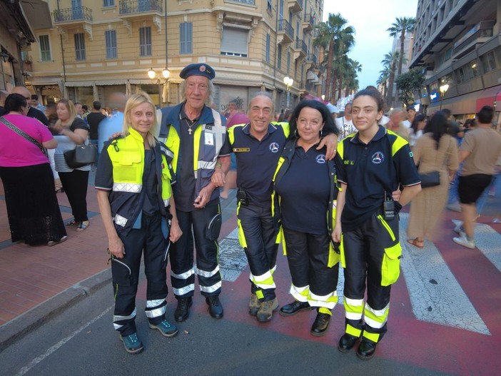 V.E.O.S.P.S.S. e Protezione Civile &quot;L. Veziano&quot; insieme alla Notte Bianca di Ventimiglia