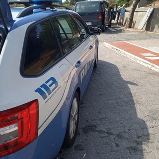 Bordighera: parto in auto questa mattina nell'area di servizio della A10, la ricostruzione della Polizia Stradale