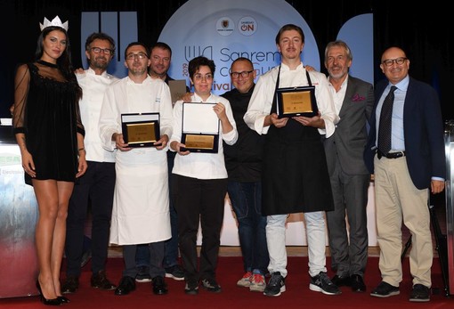 Sanremo con Gusto ieri sera al Teatro dell'Opera del Casinò: la fotogallery del 'Festival degli Chef' (Foto)