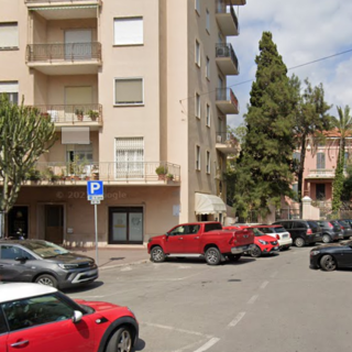 Parcheggi a Bordighera, disco orario di sei ore in piazza Mazzini e in via Delle Onde