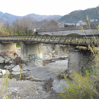 Ventimiglia: danni alluvionali e interventi, lettore chiede perchè non viene ripristinato il ponte di Bevera