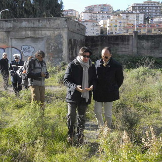 Imperia: scatta la bonifica dell'ex Italcementi. Sopralluogo di sindaco, assessori e tecnici