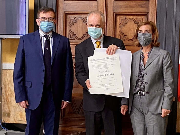 Il vicedirettore dell'Anci Liguria, Luca Petralia, nominato 'Cavaliere della Repubblica Italiana' (foto)