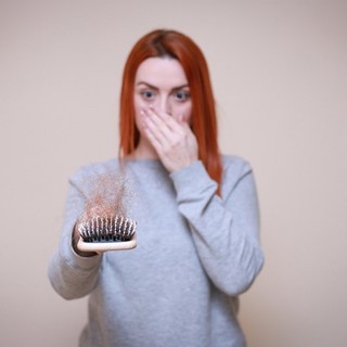 Il trapianto di capelli per le donne: un'opzione sempre più diffusa