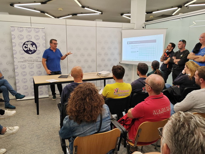 Grande Successo per il Seminario sulla 'Patente a Crediti per la Sicurezza sul Lavoro nei Cantieri' organizzato da CNA Imperia