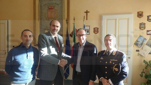 Stamattina incontro tra il Sindaco ed il presidente del Consiglio con il Questore ed il Dirigente Manso