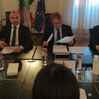 Demanio Marittimo, riunito a Roma il tavolo interregionale, Assessore Scajola: “Regioni chiederanno ruolo ancora più forte all’interno del tavolo tecnico nazionale”