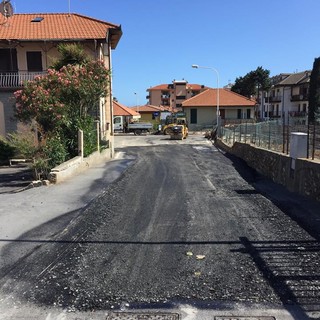 Riva Ligure: partiti i lavori di restyling della passeggiata mare e del piano asfalti