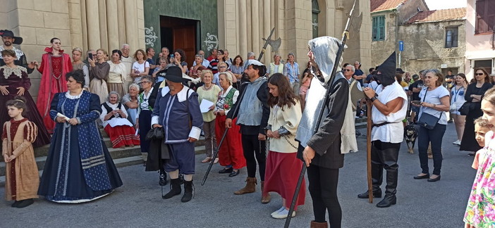 Bajardo: anche quest'anno il rione Parasio di Taggia alla festa 'Ra Barca'