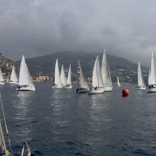 Da Palermo a Montecarlo, partita la regata d’altura